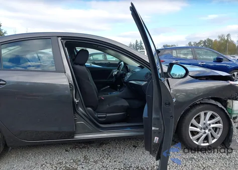 2013 Mazda Mazda3 I Touring from USA, damaged, VIN JM1BL1V82D1707556